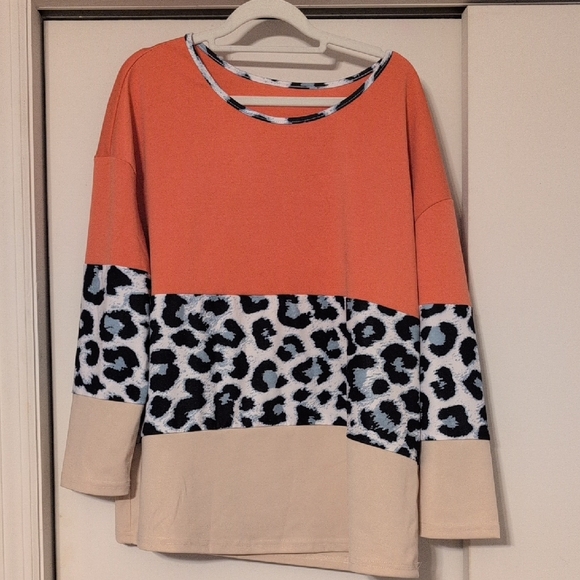 SHEIN Tops - SHEIN Orange and Leopard Print Long Sleeve Top